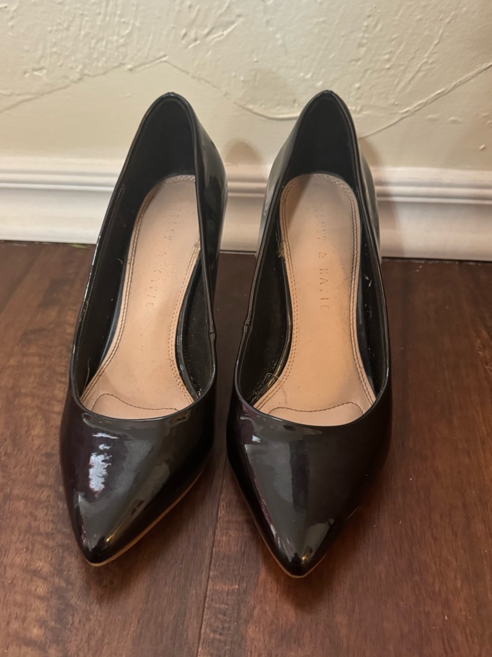 Kelly & Katie Navy Patent Pointed-Toe Pumps - Glossy Heel